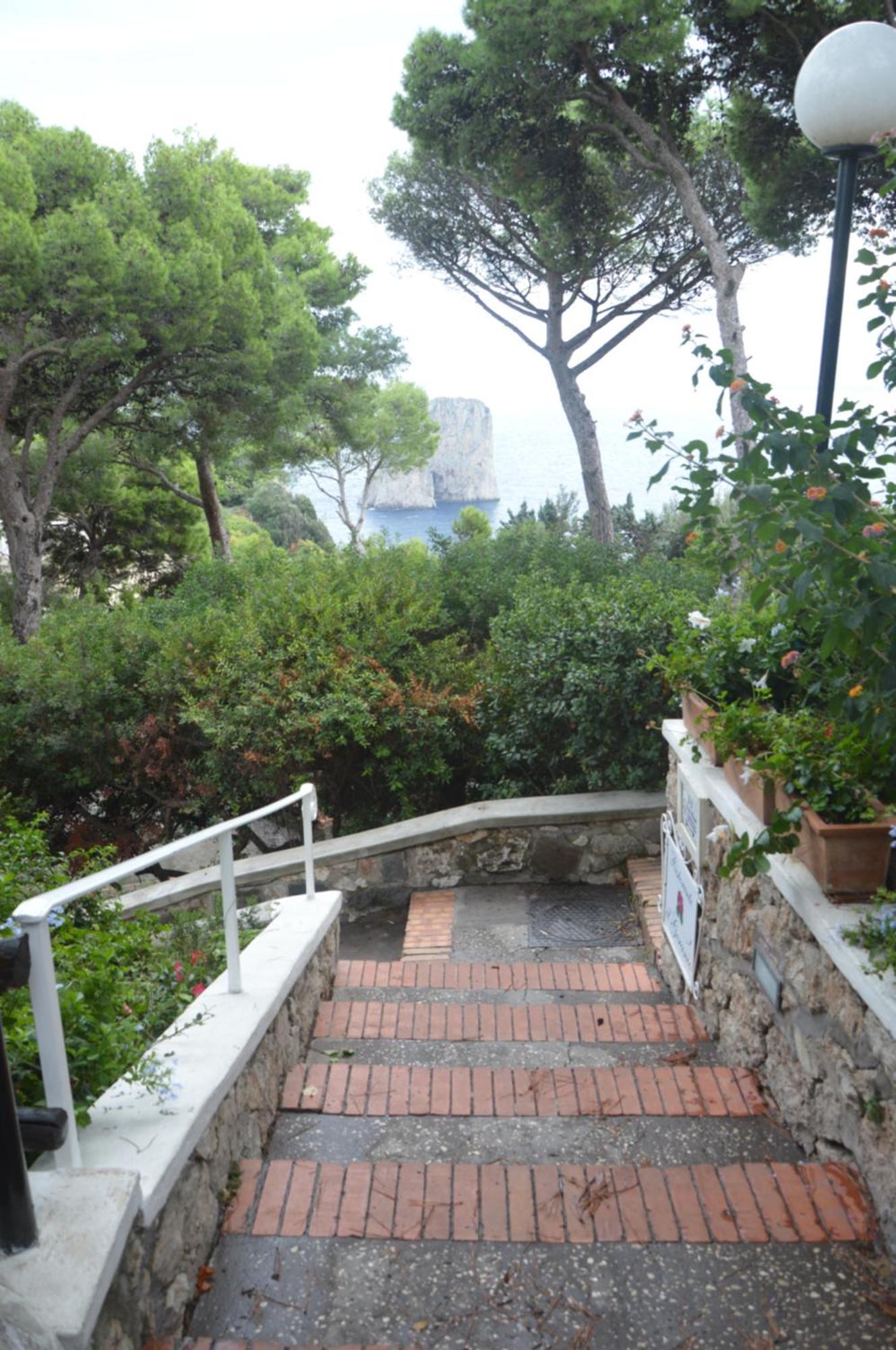Augustus Park Capri Center Apartment Екстериор снимка