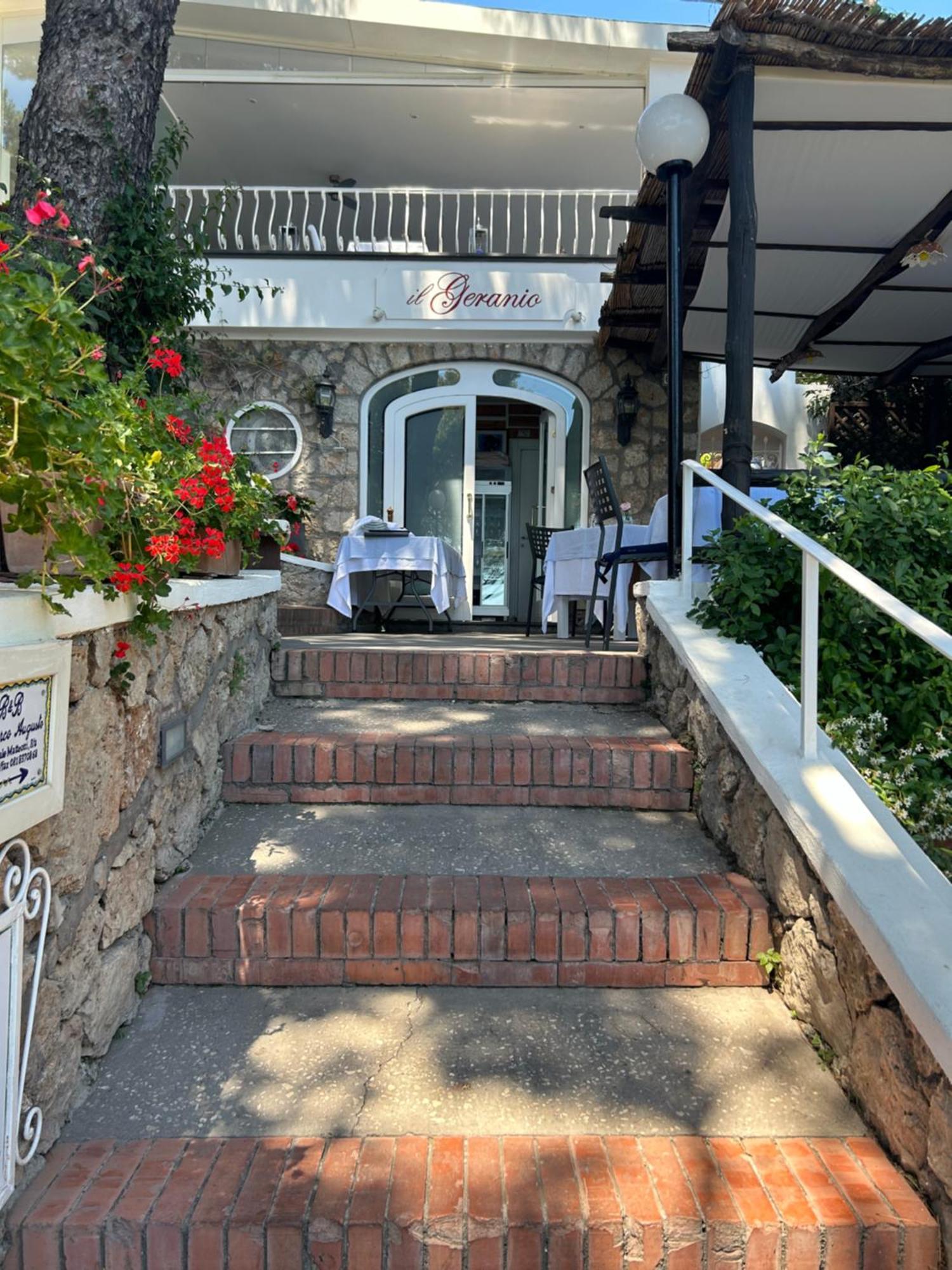 Augustus Park Capri Center Apartment Екстериор снимка