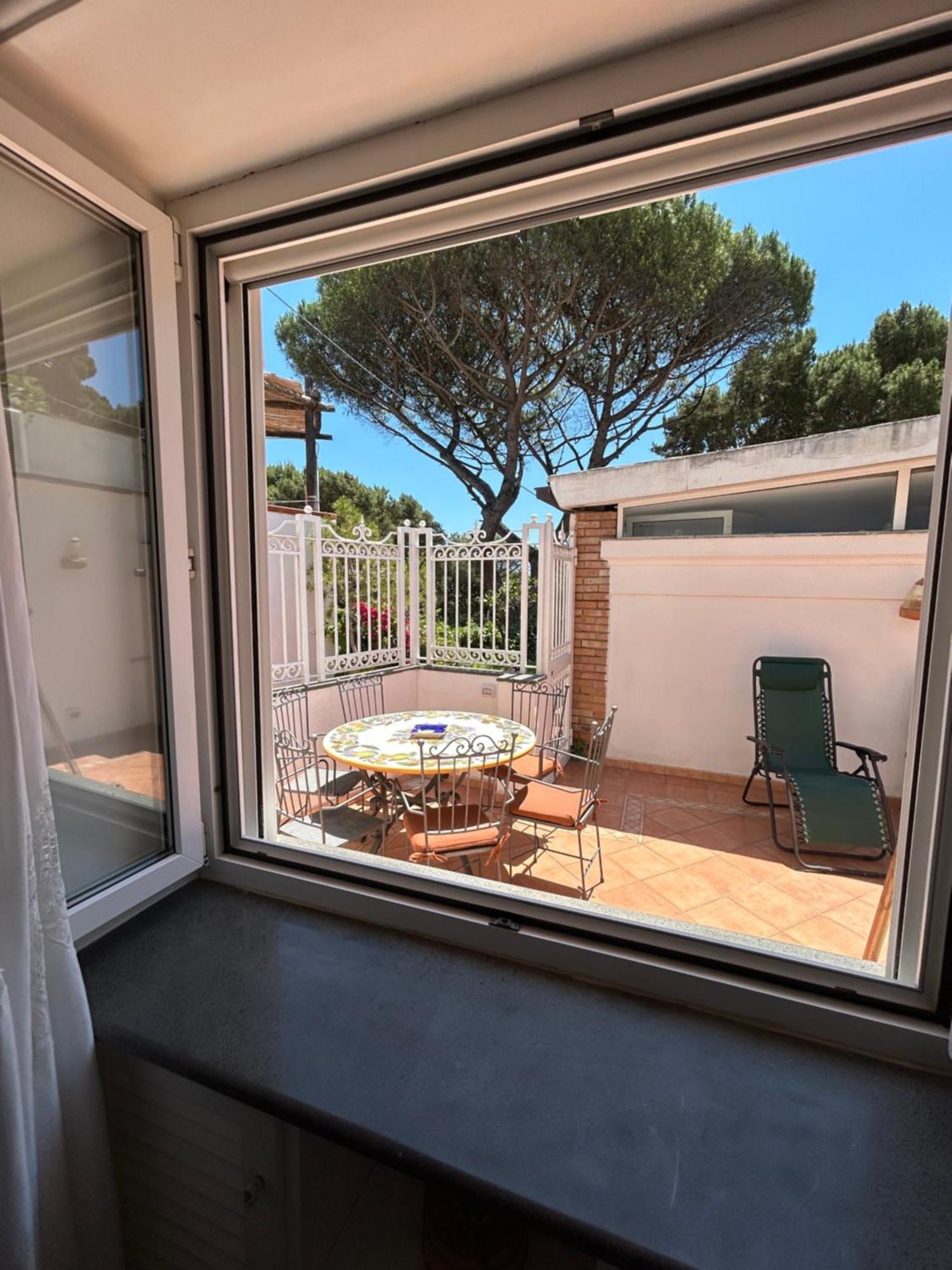 Augustus Park Capri Center Apartment Екстериор снимка